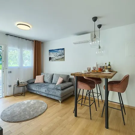 Luxury Niko Appartement Banjole